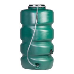 zielony-naziemny-zbiornik-na-deszczowke-garden-750l-w-ogrodzie